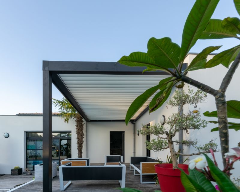 Metal Awning Repair Service